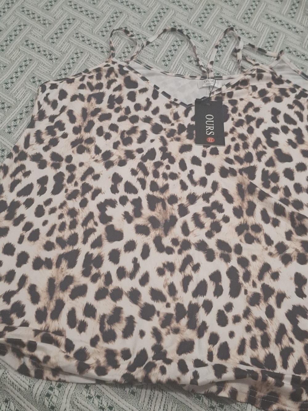 OURS Leopard-Print V-Neck Cami in Beige and Black